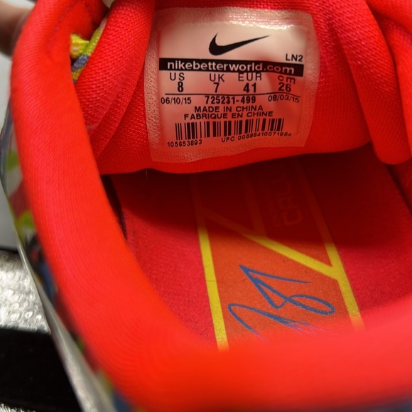 Nike CJ3 Flyweave trainer Calvin Johnson graffiti pack - Picture 10 of 10